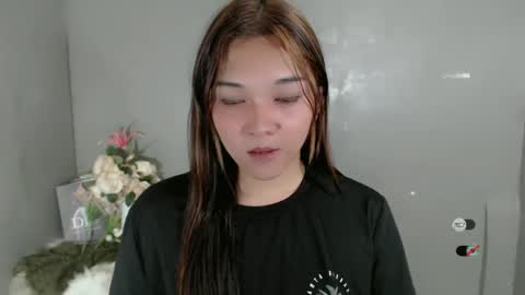 Shanti xhey online show from February 6, 11:32 am