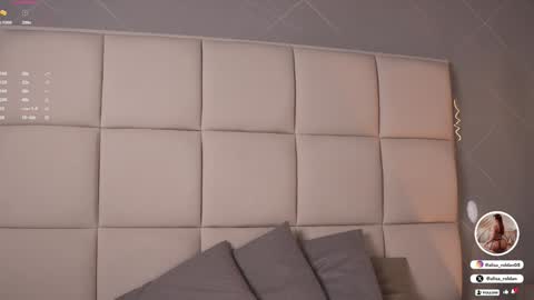     online show from February 3, 12:14 pm