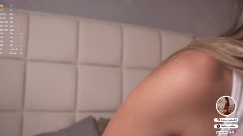     online show from February 4, 11:49 am