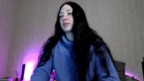 alisaadoll online show from October 22, 1:44 pm