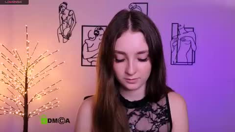Snapshot of alisabliss chatting on July 8, 7:18 pm Alisa online show from July 8, 7:18 pm