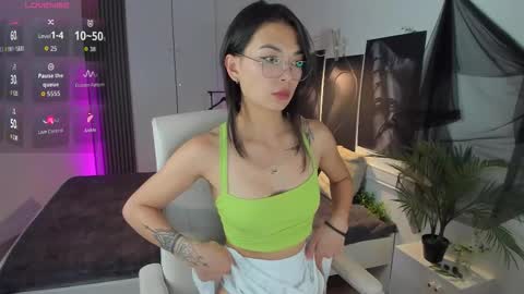 Snapshot of alisasian chatting on September 26, 2:21 pm Alice online show from September 26, 2:21 pm