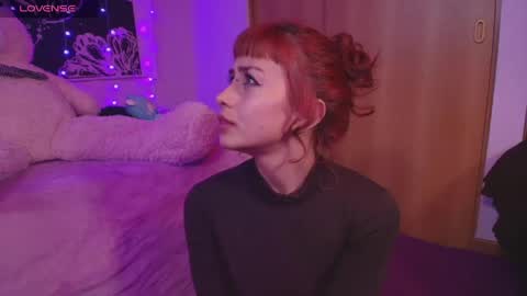 Snapshot of alisha17love chatting on May 2, 12:21 pm alisha17love online show from May 2, 12:21 pm