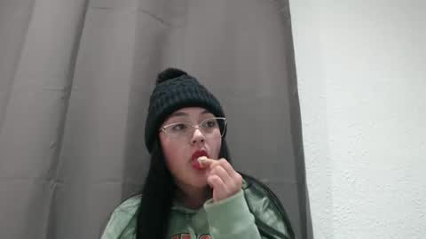 alisha_9997 online show from November 30, 10:03 pm