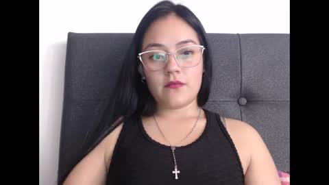 alisha_9997 online show from March 20, 10:14 pm