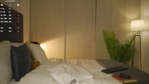 Snapshot of alisha_brainly chatting on March 10, 11:32 pm buy my videos follow me in my new instagram fernanda699 online show from March 10, 11:32 pm