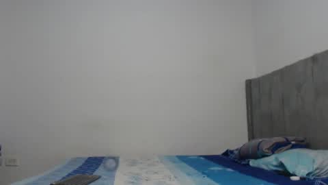 Snapshot of alisha_charm1 chatting on January 9, 9:27 pm Alisha charm1 online show from January 9, 9:27 pm