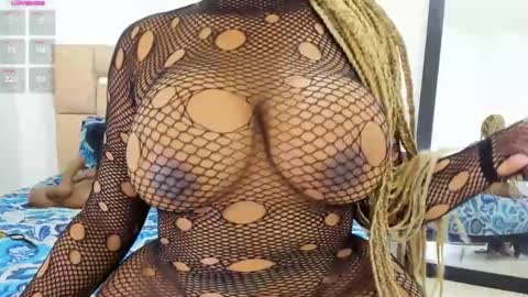 Snapshot of alishagoddes chatting on December 5, 4:31 am Goddess Alisha online show from December 5, 4:31 am