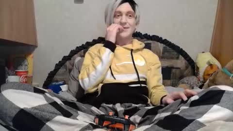 Alisha online show from March 5, 4:19 am