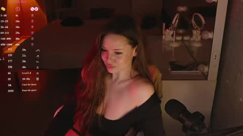 Snapshot of alisia_here chatting on June 9, 9:26 pm Hey there Im a Hookah Girl online show from June 9, 9:26 pm