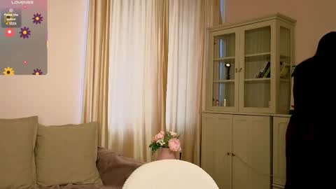 Alisia online show from November 26, 8:04 am