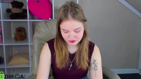 Alisia online show from February 27, 1:16 am