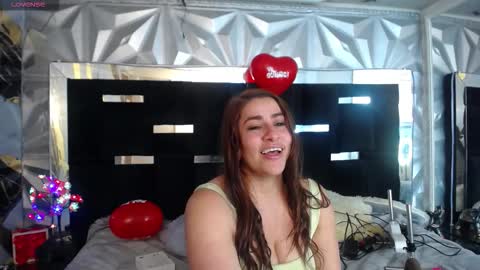 alison_marr online show from February 23, 8:06 pm