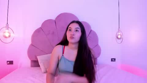 Snapshot of alison_mml chatting on July 29, 12:25 pm alison_mml online show from July 29, 12:25 pm