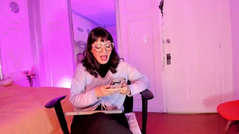 Alison Fishert online show from October 11, 3:06 am