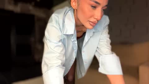 Alissa online show from September 20, 2:29 pm