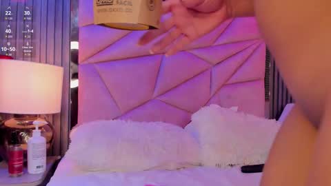 Alisse Miller online show from February 28, 4:13 am