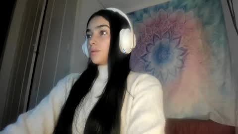 Alisson369  online show from February 24, 9:51 am