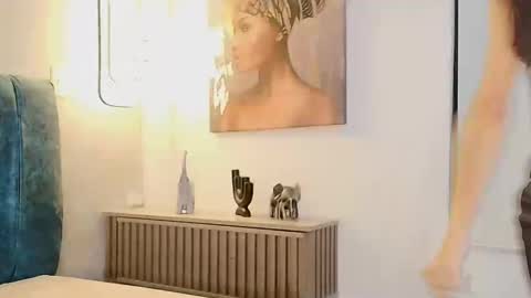 alisson_fox69 online show from October 15, 2:01 am