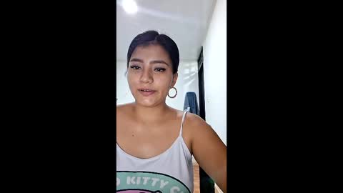 Snapshot of alisson_lover13 chatting on February 5, 4:00 pm Alisson Lover13 online show from February 5, 4:00 pm