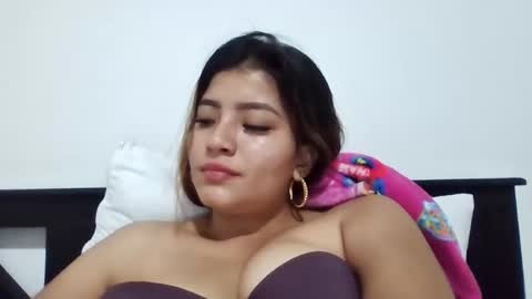 Snapshot of alisson_lover13 chatting on February 10, 2:48 am Alisson Lover13 online show from February 10, 2:48 am