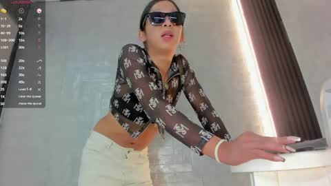 Snapshot of alisson_steelersexy chatting on May 24, 8:14 pm Alison Steeler online show from May 24, 8:14 pm
