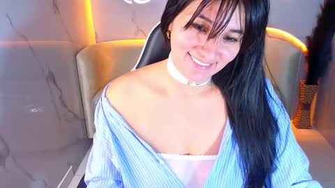 alisson_tx_ online show from March 19, 1:53 am