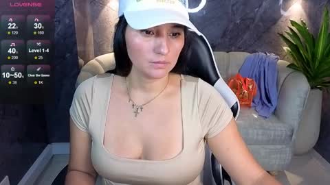 alisson_tx_ online show from April 21, 3:13 am