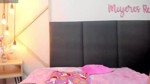 alissonmartin online show from March 1, 6:00 pm