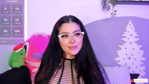 Snapshot of alissonpeach111 chatting on December 7, 7:05 am Alisson online show from December 7, 7:05 am