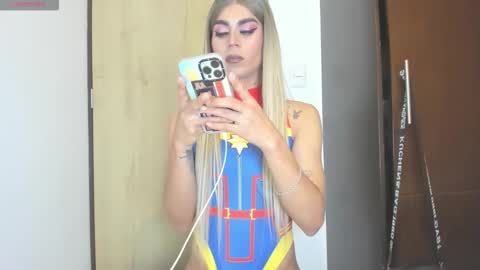 Snapshot of alissoondream_ chatting on February 13, 4:41 am alisson online show from February 13, 4:41 am