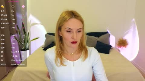 Snapshot of alisssarose chatting on January 17, 7:06 pm alisssarose online show from January 17, 7:06 pm