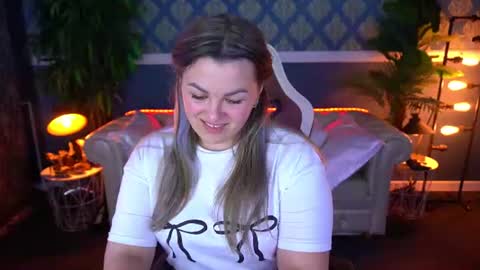 alissyagrayy online show from June 19, 12:42 pm