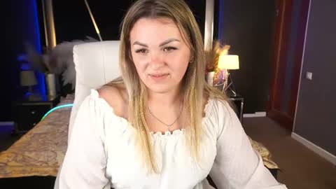 alissyagrayy online show from June 26, 6:56 pm