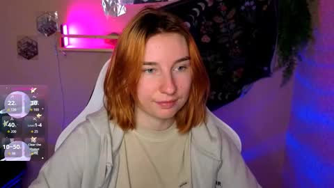 Snapshot of alisun_ chatting on September 14, 8:52 pm A L I C E online show from September 14, 8:52 pm