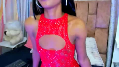 alix noa online show from November 29, 7:50 pm