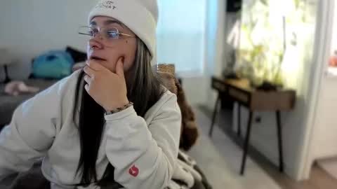 alix_valentine online show from November 14, 3:11 pm