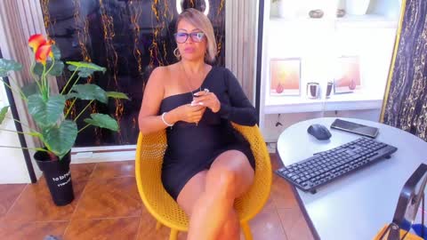 Alix online show from January 25, 9:47 am