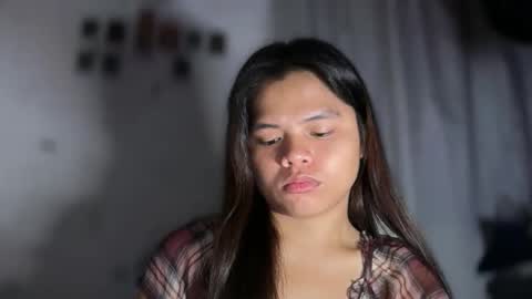 Snapshot of aliyah_molly chatting on April 3, 9:57 pm aliyah online show from April 3, 9:57 pm