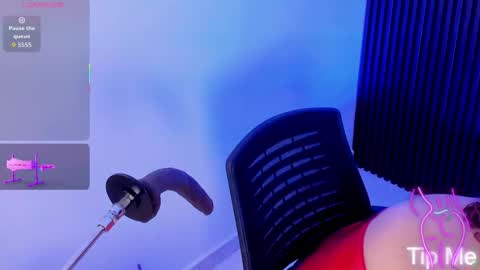 Aliyahs stone online show from November 19, 12:16 pm