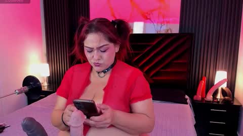 Aliyahs stone online show from February 25, 12:26 pm