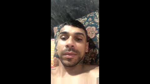 Snapshot of allanbarreto chatting on May 4, 2:46 pm Allan online show from May 4, 2:46 pm