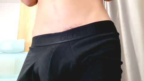 Allan  online show from May 26, 2:40 am