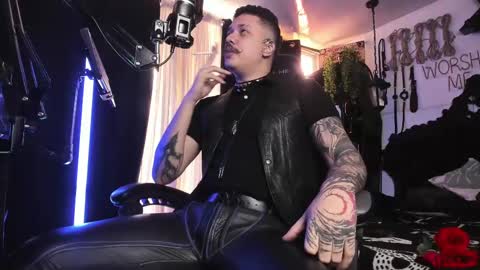   online show from February 13, 6:27 pm