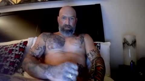 allaroundamazing13 online show from January 18, 4:38 am