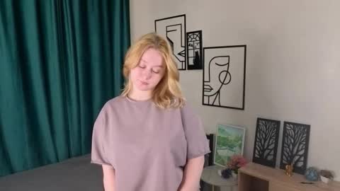 Lia online show from March 10, 1:43 am