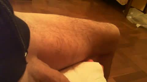 Snapshot of allelo84 chatting on February 15, 11:58 pm allelo84 online show from February 15, 11:58 pm
