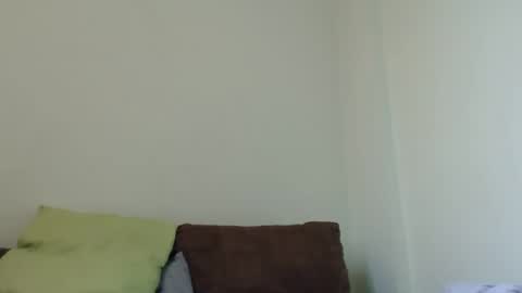 Snapshot of allen_ferrer10 chatting on March 21, 6:00 pm allen_ferrer10 online show from March 21, 6:00 pm