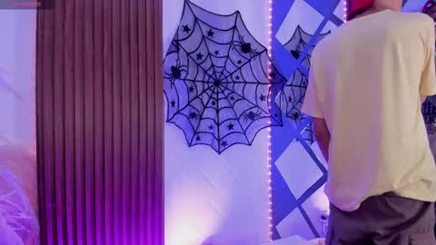 Allen online show from October 7, 3:04 am