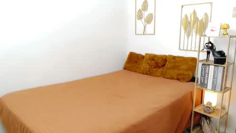 Snapshot of allena_anderson chatting on November 17, 4:40 am Your Lovely Allena online show from November 17, 4:40 am